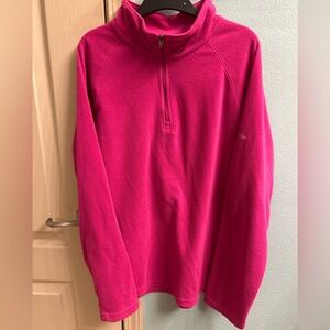 Girl’s Columbia, Hot Pink 1/4 zip fleece pullover.